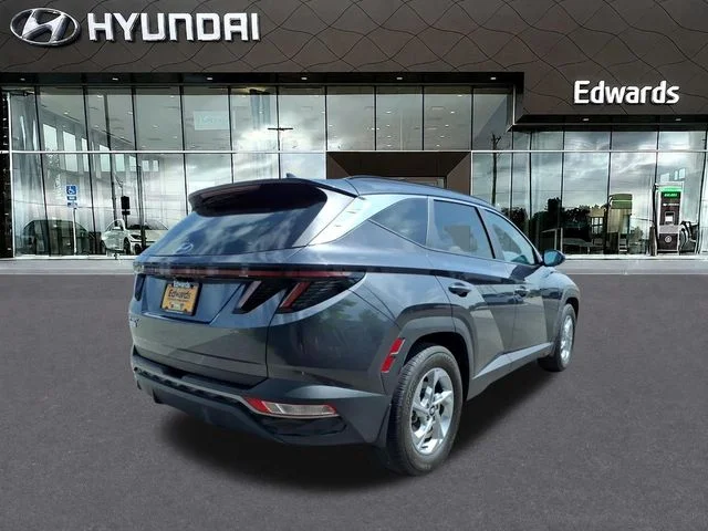 Used 2023 Gray Hyundai SEL image 7