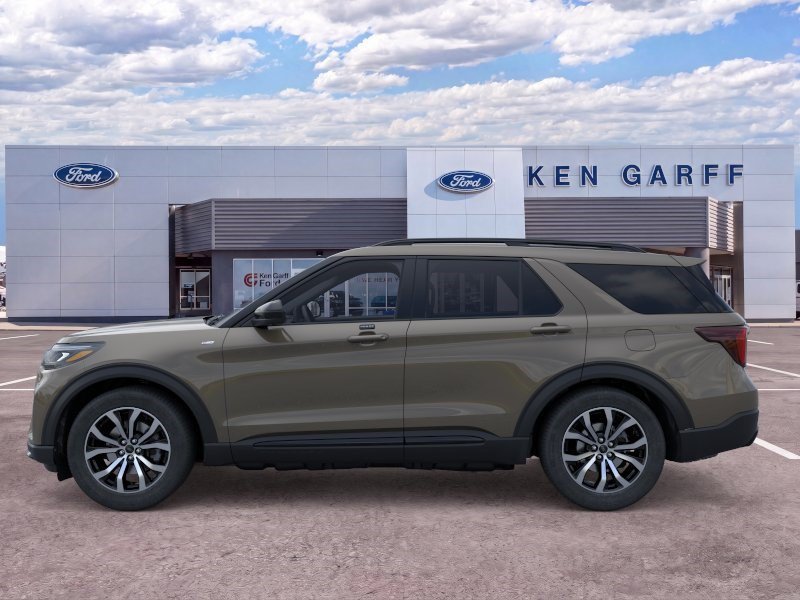 New 2026 Gray Ford ST-Line image 3