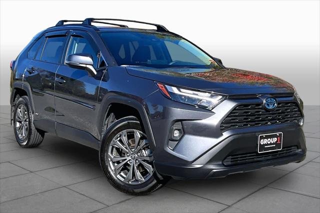 Certified Used 2024 MAGNETIC GRAY MET. Toyota  image 3