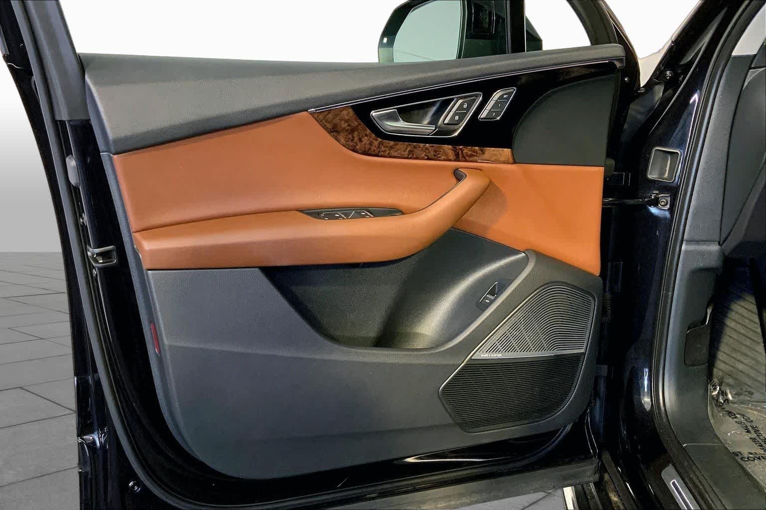 Used 2018 Orca Black Metallic Audi Prestige image 22