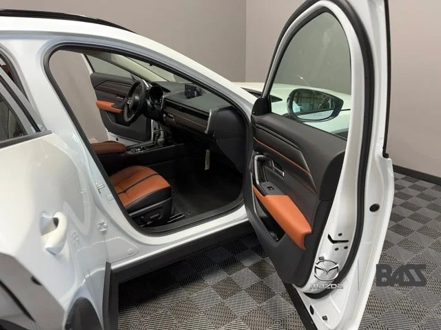 New 2026 Wind Chill Pearl Mazda 2.5 Turbo AWD image 24