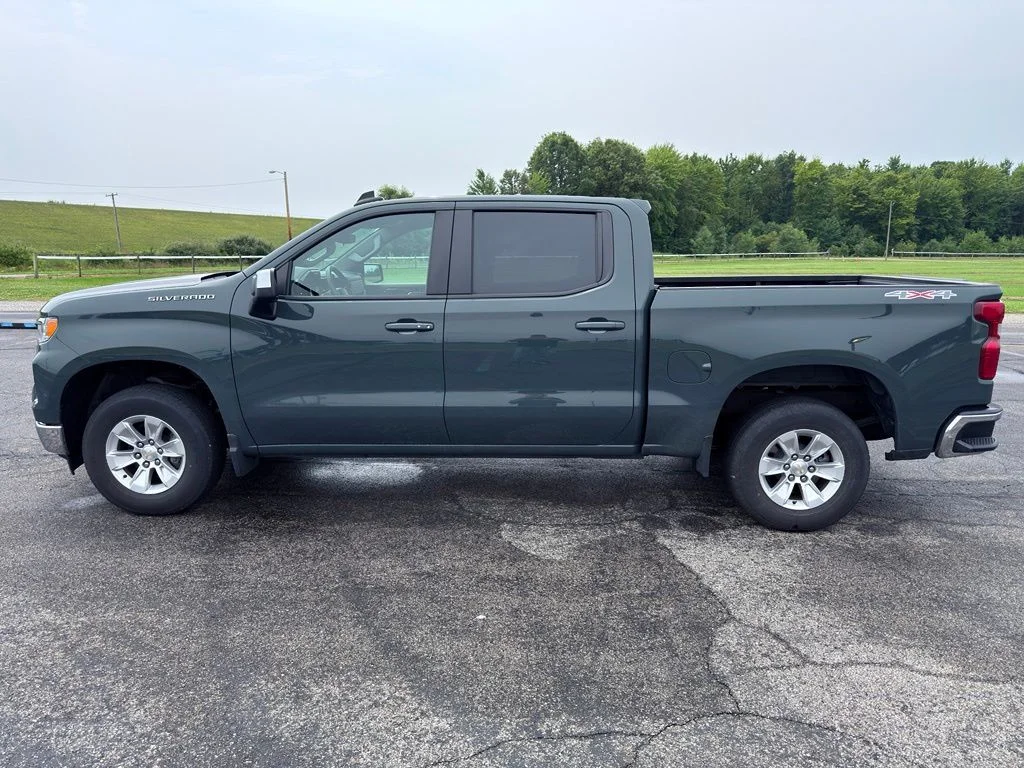 Used 2025 Gray Chevrolet LT image 14