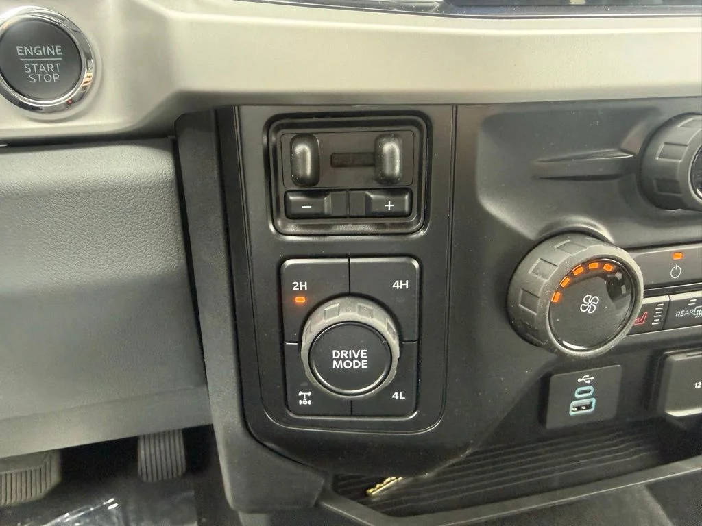 New 2026 Black Ford XLT image 27