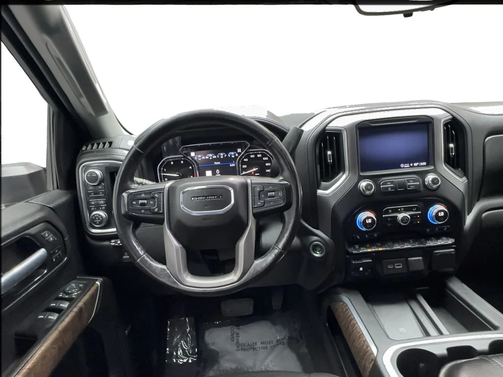 Used 2021 Black GMC Denali image 37