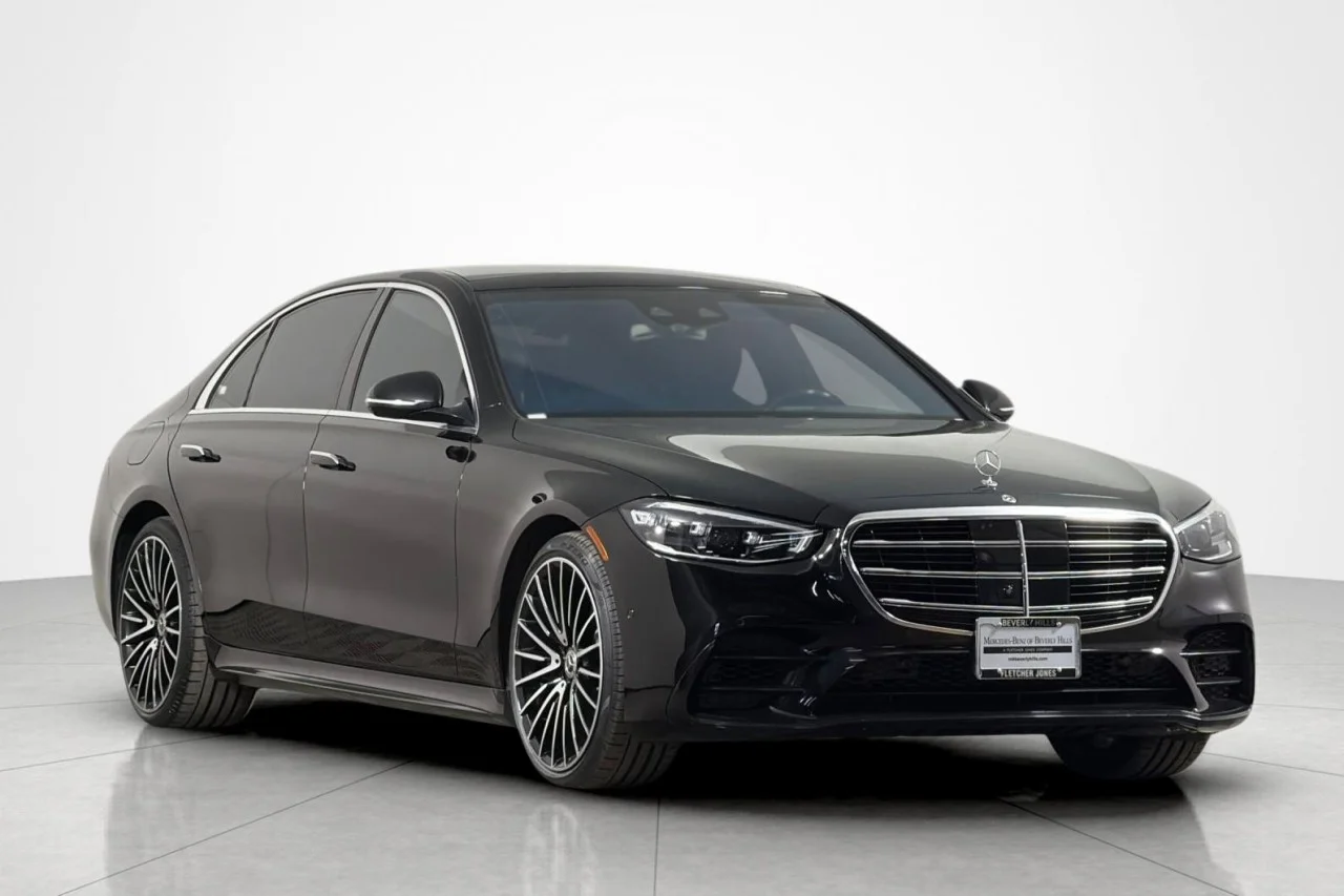 Used 2021 Black Mercedes-Benz S 580 image 7