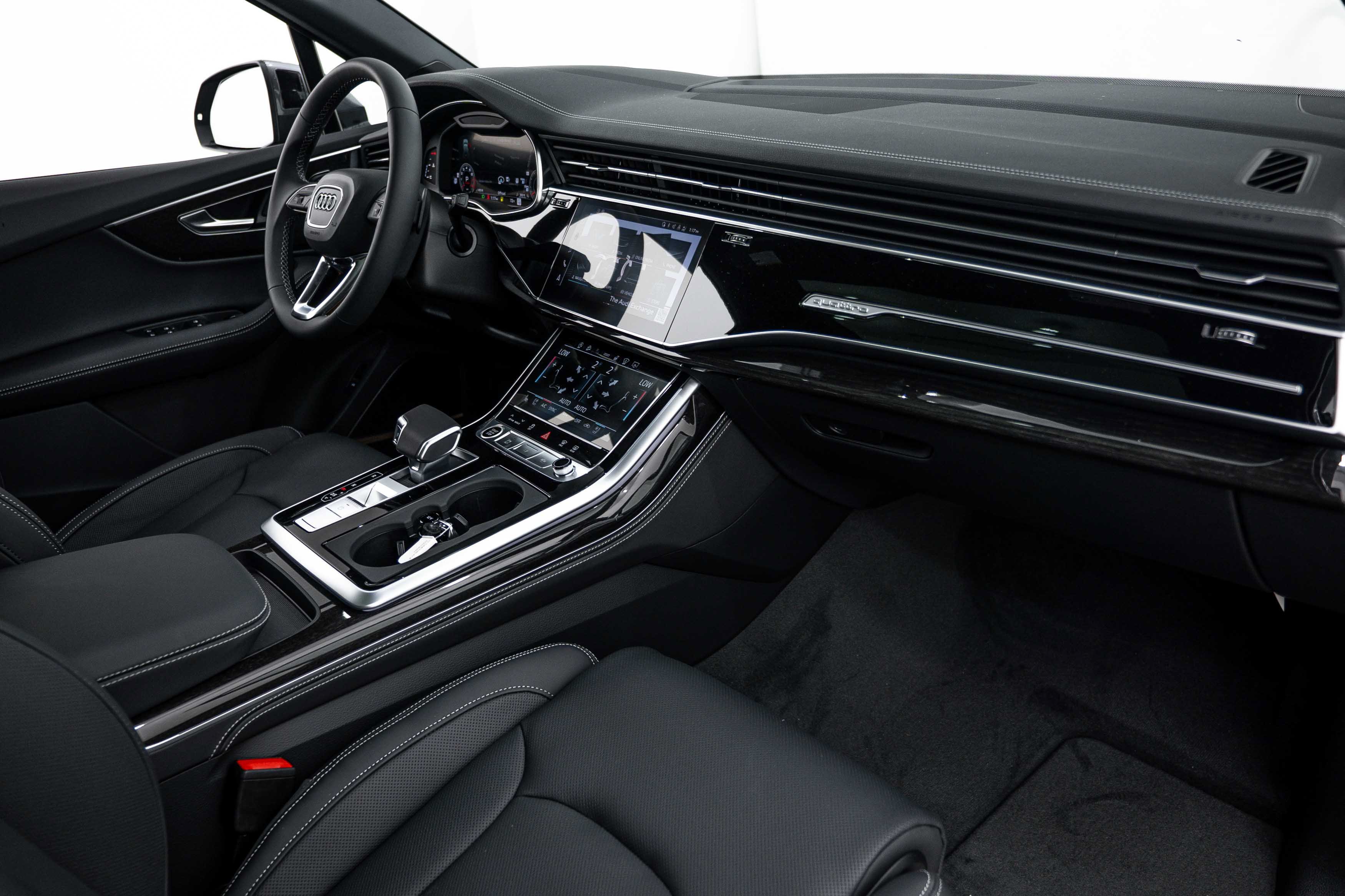 New 2026 Daytona Gray Audi S line Prestige image 8