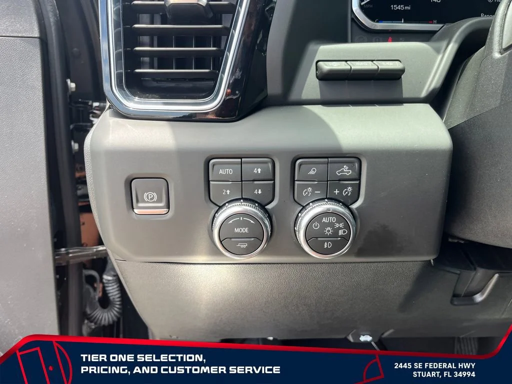 Used 2026 Onyx Black GMC Denali image 24