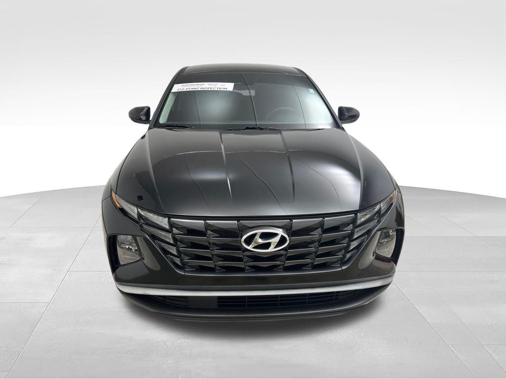 Used 2024 Black Hyundai SE image 8