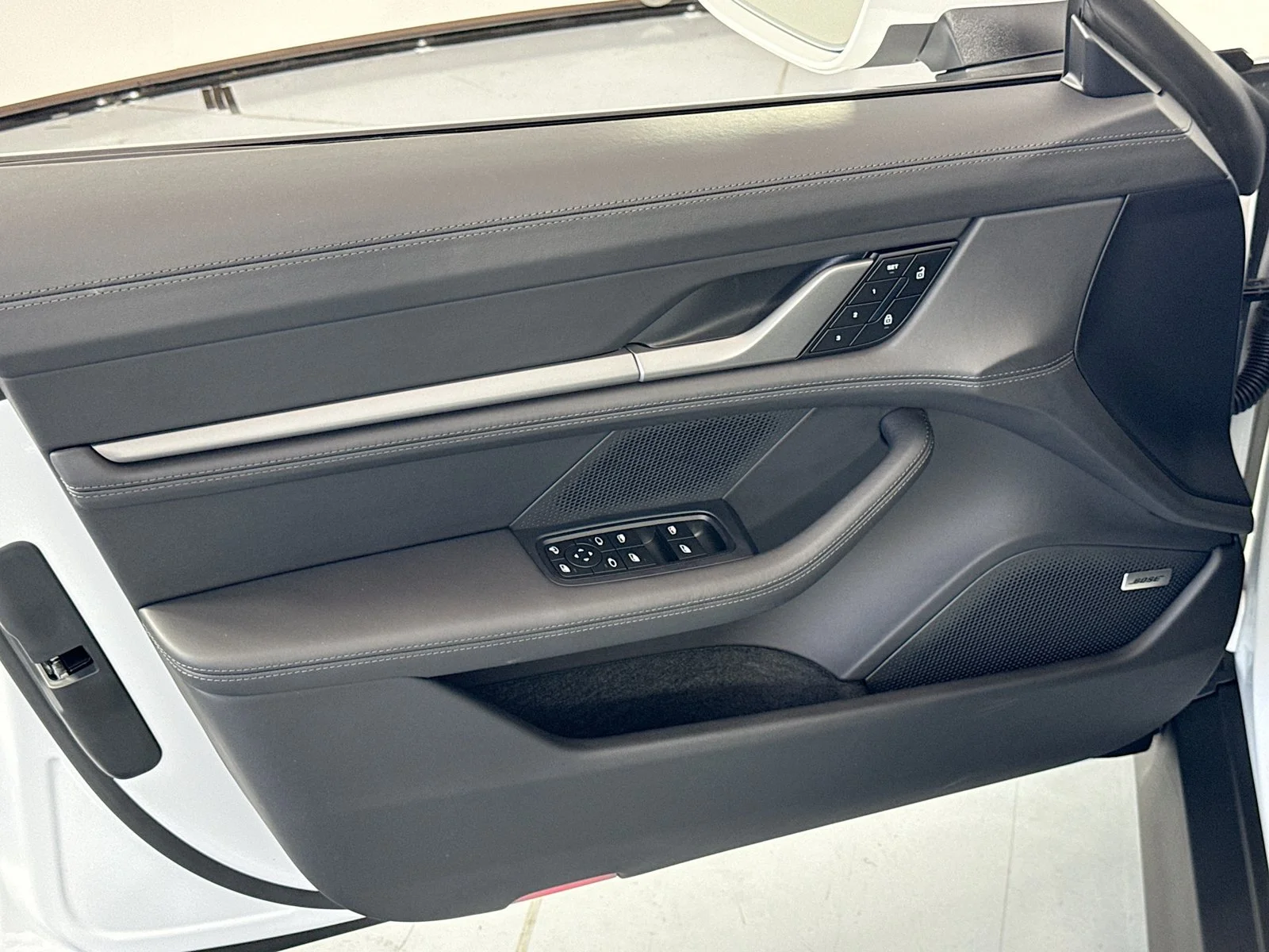 New 2025 White Porsche 4S image 17