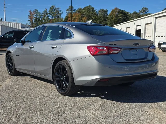 Used 2025 Gray Chevrolet LT image 3