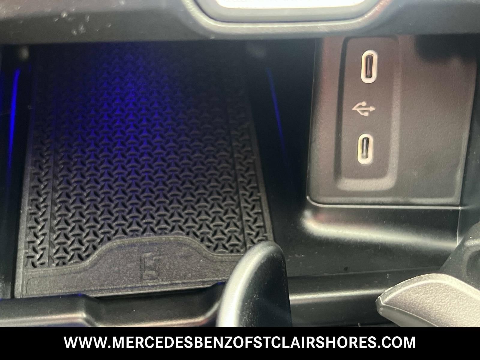 New 2026 MANUFAKTUR exclusive graphite grey magno Mercedes-Benz GLC 300 image 26