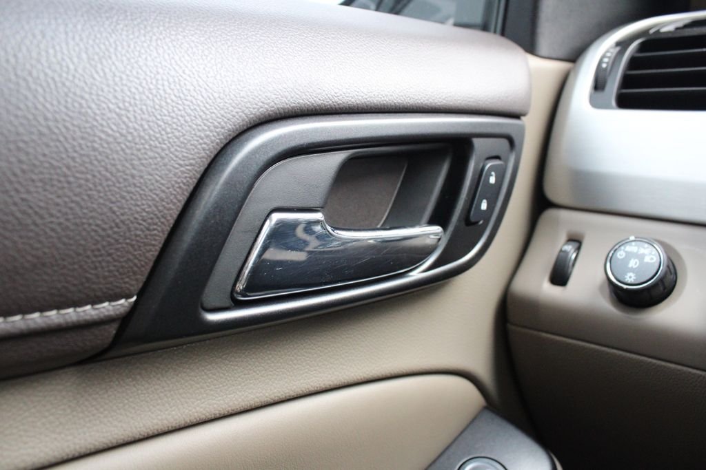 Used 2016 Summit White GMC SLT image 8