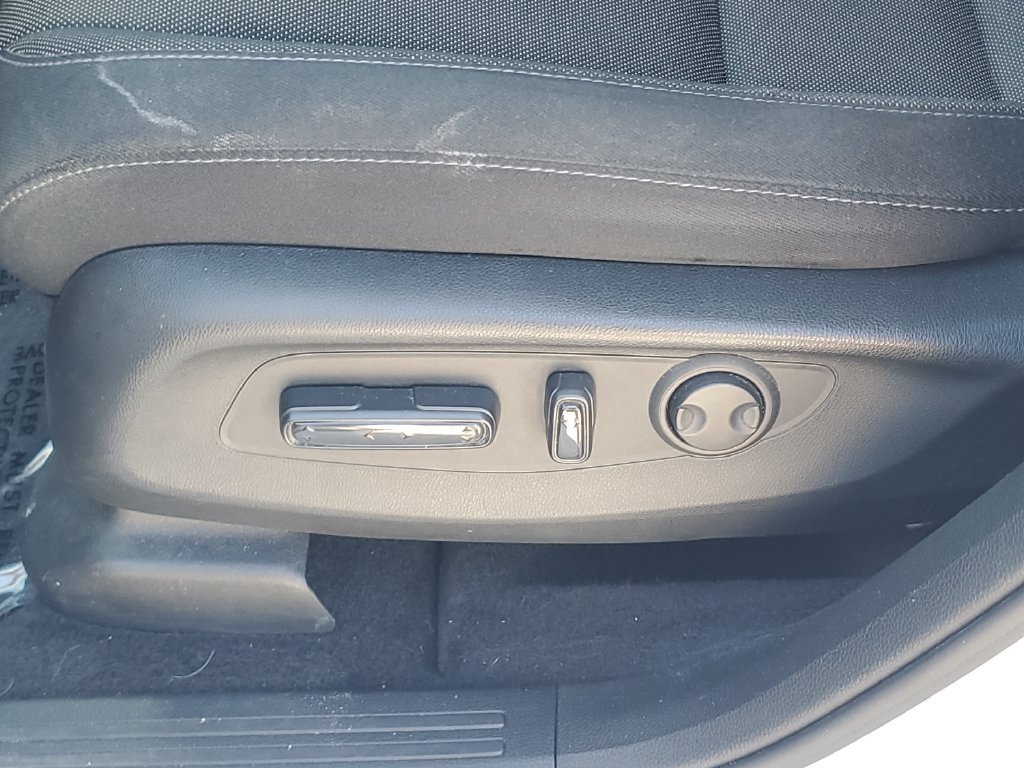 Used 2024  Honda EX image 16