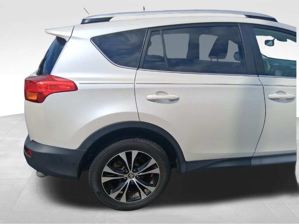 Used 2015 White Toyota Limited image 8