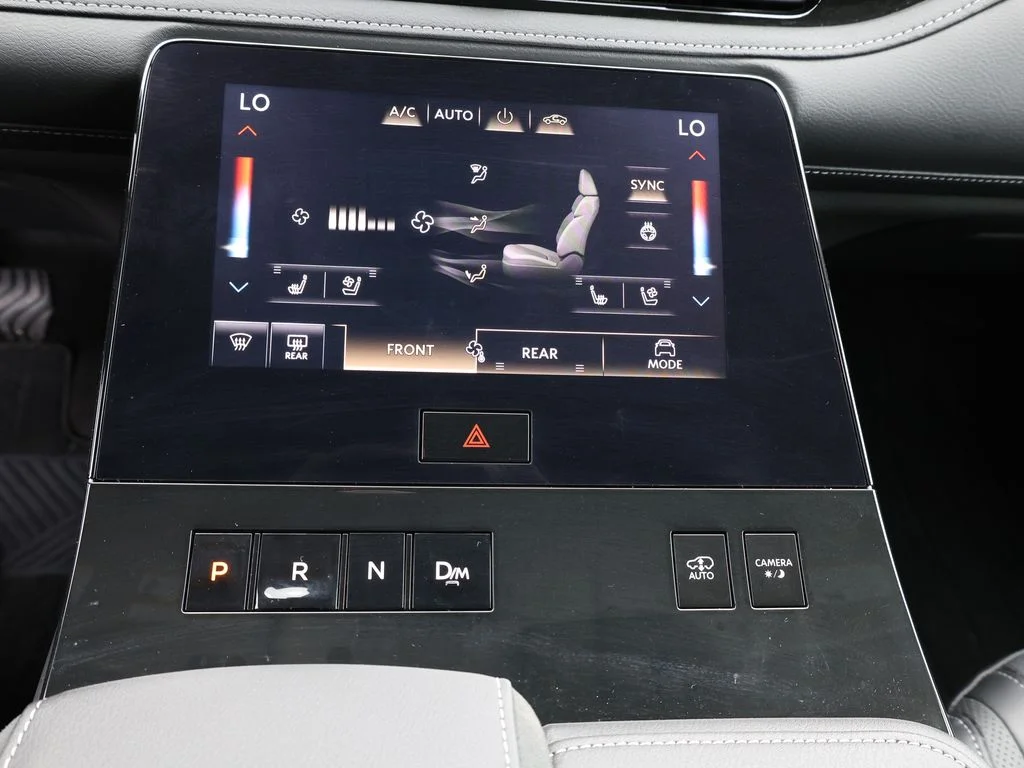 Certified Used 2025 Red INFINITI LUXE image 32