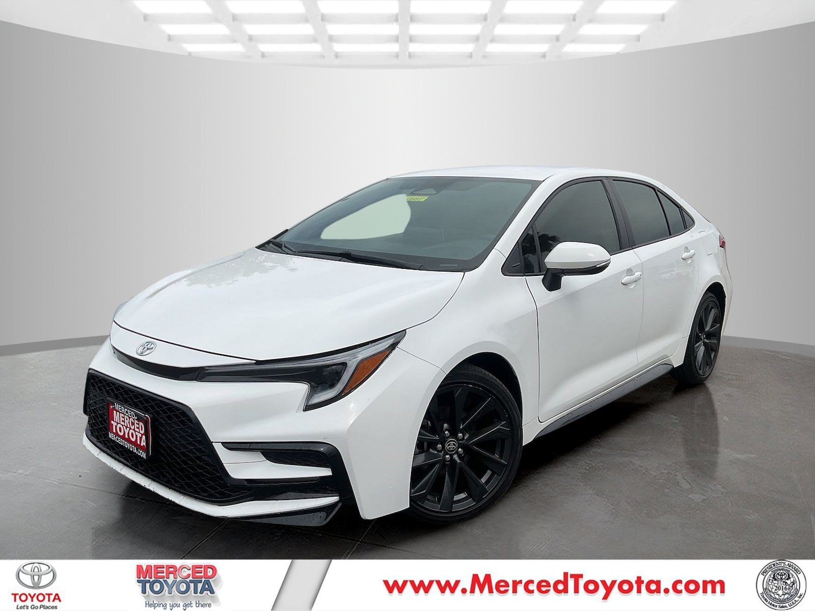 Certified Used 2026 Ice Toyota Hybrid SE image 1
