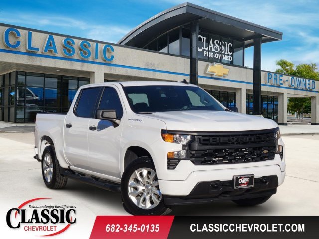 2023 Chevrolet Silverado 1500 Custom