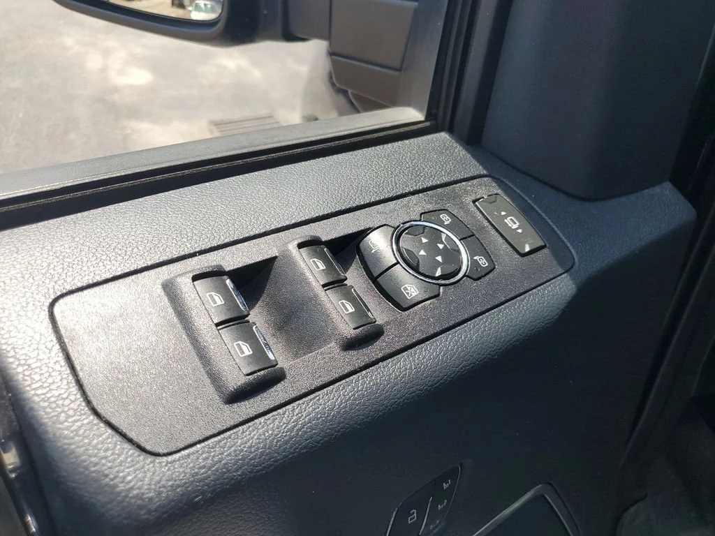 Used 2022 Blue Ford LARIAT image 30