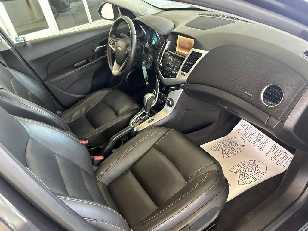 Used 2016 Gray Chevrolet 2LT image 26