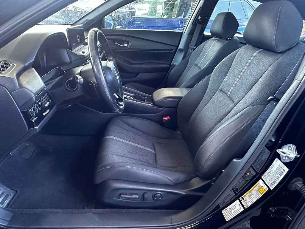 Used 2024  Honda Sport image 18