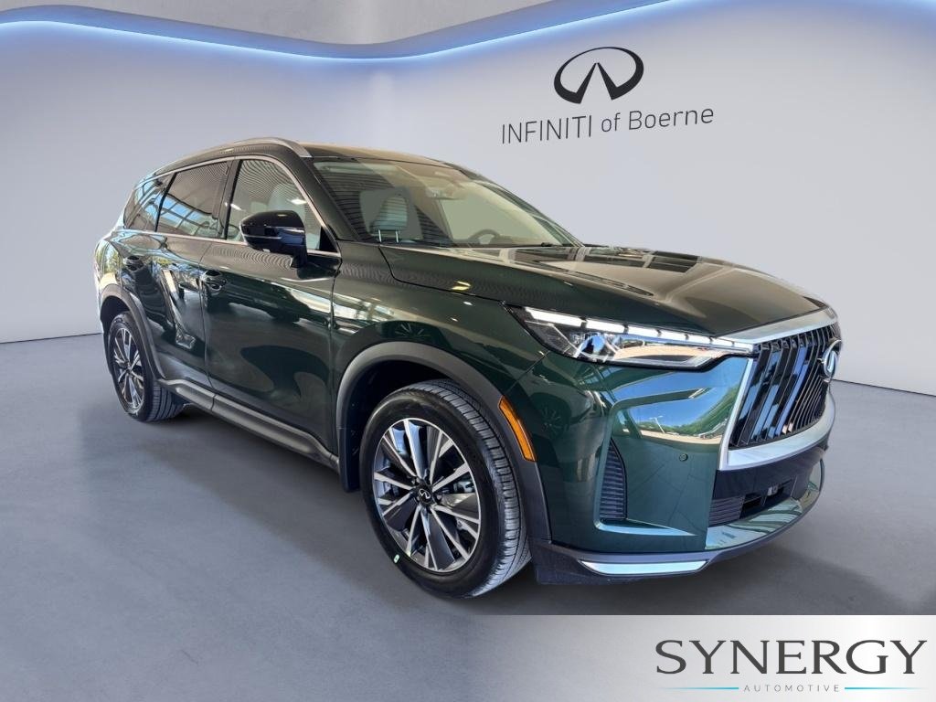 Certified Used 2027 Deep Emerald INFINITI LUXE image 3