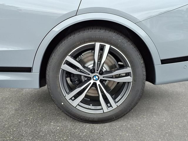 New 2027 Brooklyn Grey Metallic BMW xDrive40i image 8