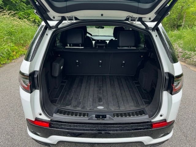 Used 2023 Fuji White Land Rover S R-Dynamic image 14