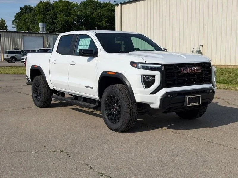 2026 GMC Canyon 4WD Elevation Crew Cab Short Box's photo