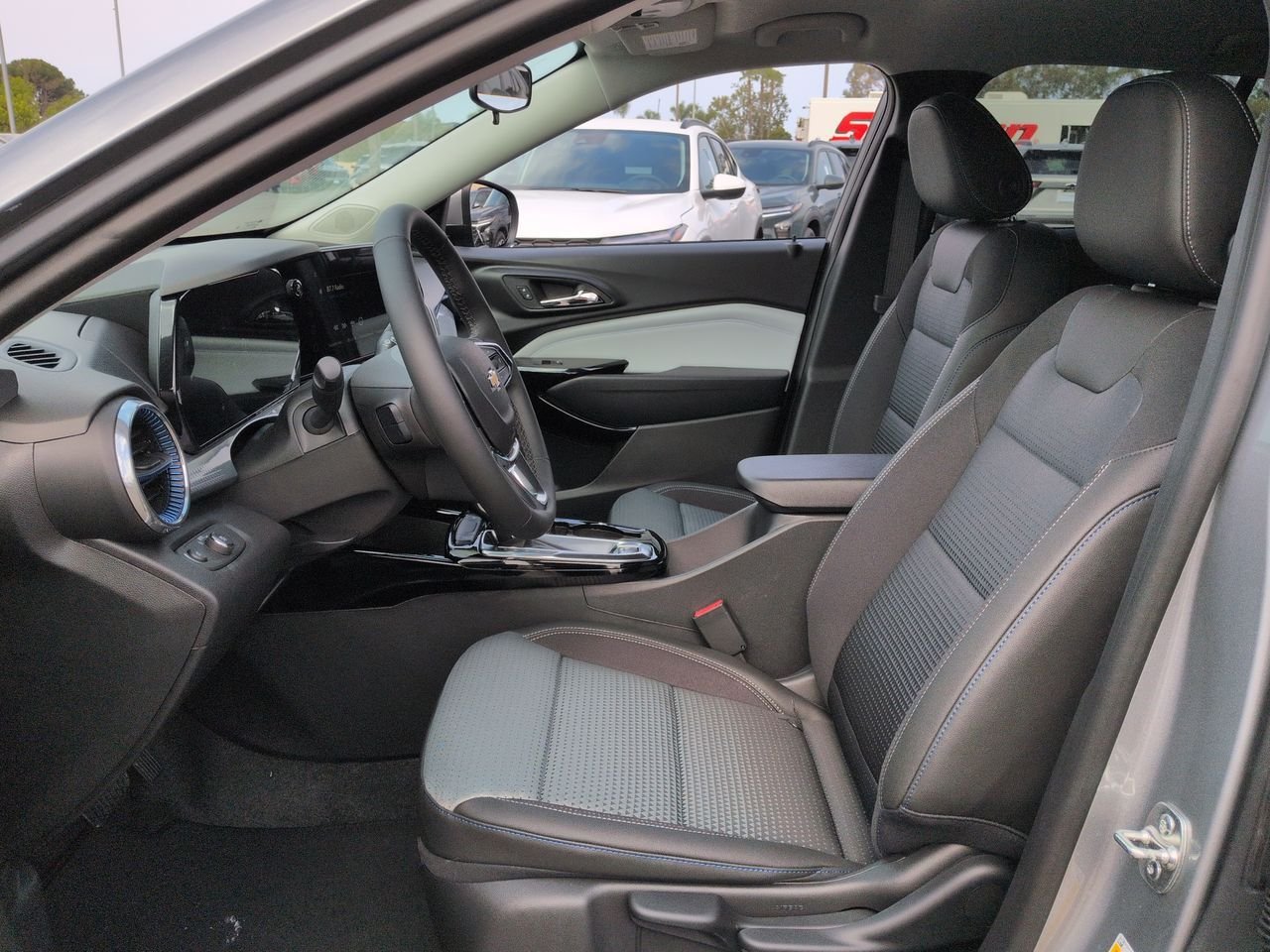 2026 Chevrolet Trax LT - Photo 20
