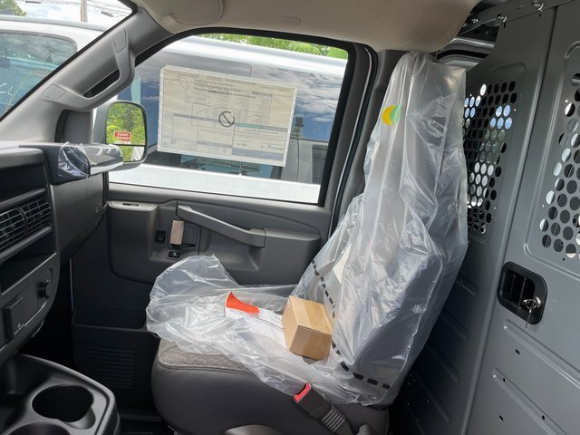 2025 Chevrolet Express Cargo Work Van - Photo 36
