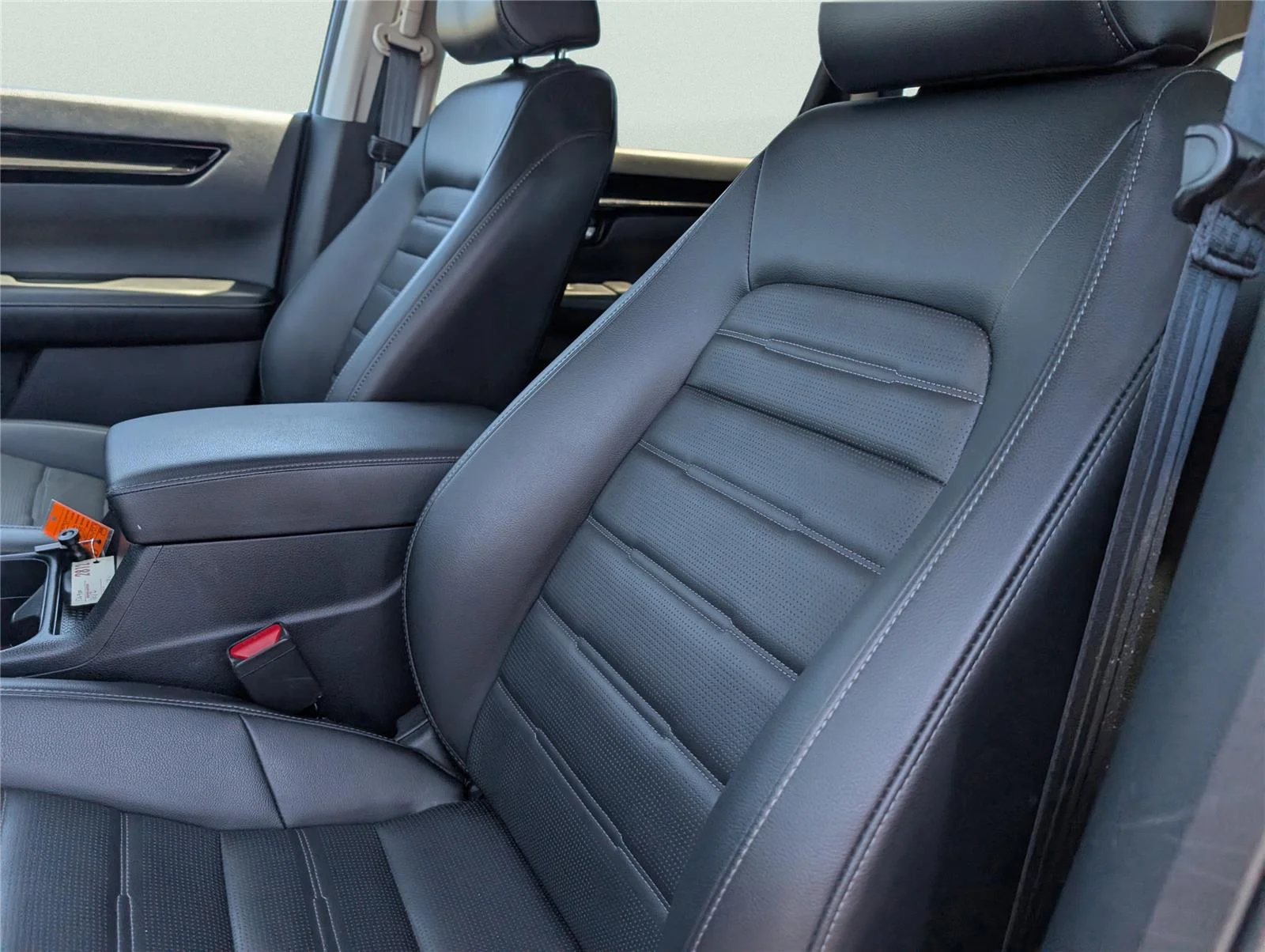 Used 2025 Urban Gray Pearl Honda EX-L image 11