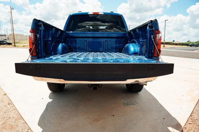 Used 2024 Blue Metallic Ford XLT image 5