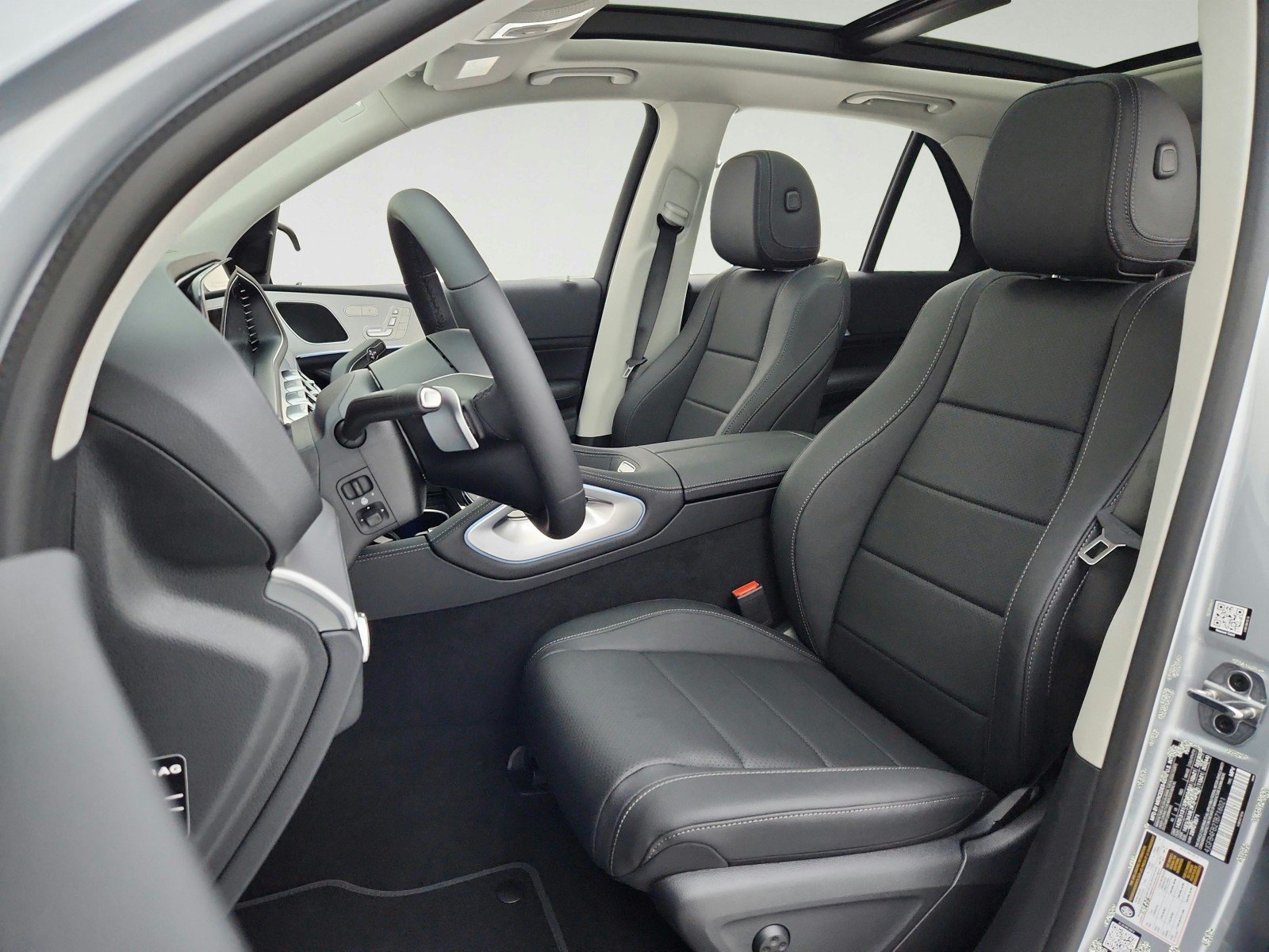 New 2026 Cirrus Silver Metallic Mercedes-Benz GLE 350 4MATIC® SUV image 17