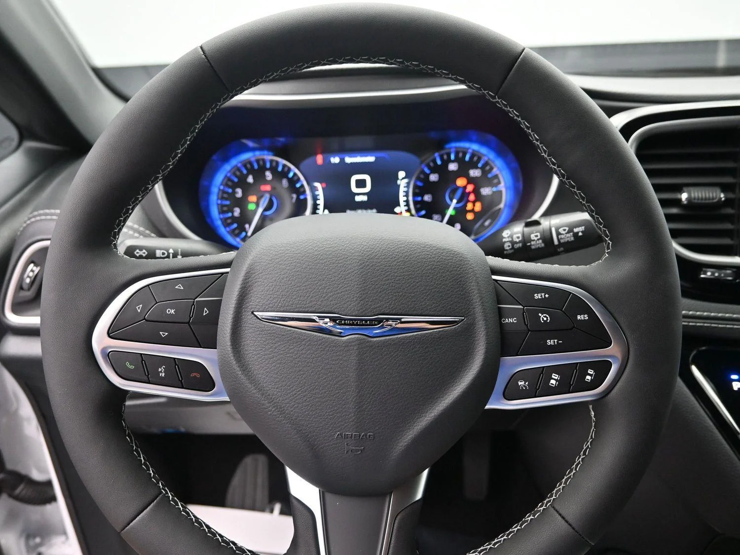 2026 Chrysler Pacifica Select - Photo 25