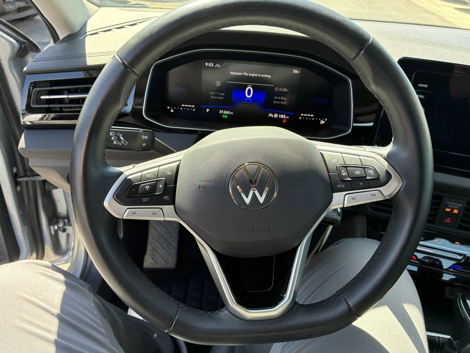 Used 2025  Volkswagen S image 20