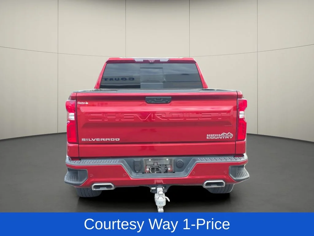 Used 2022 Red Chevrolet High Country image 8