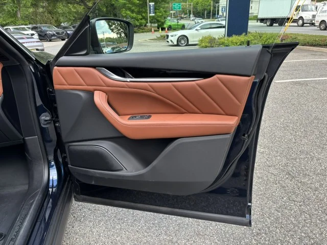 Used 2023 Blu Nobile Tri-Coat Maserati GT` ~ Tri-coat Paint Blu Nobile !!! CPO ELIGIBLE ! image 30