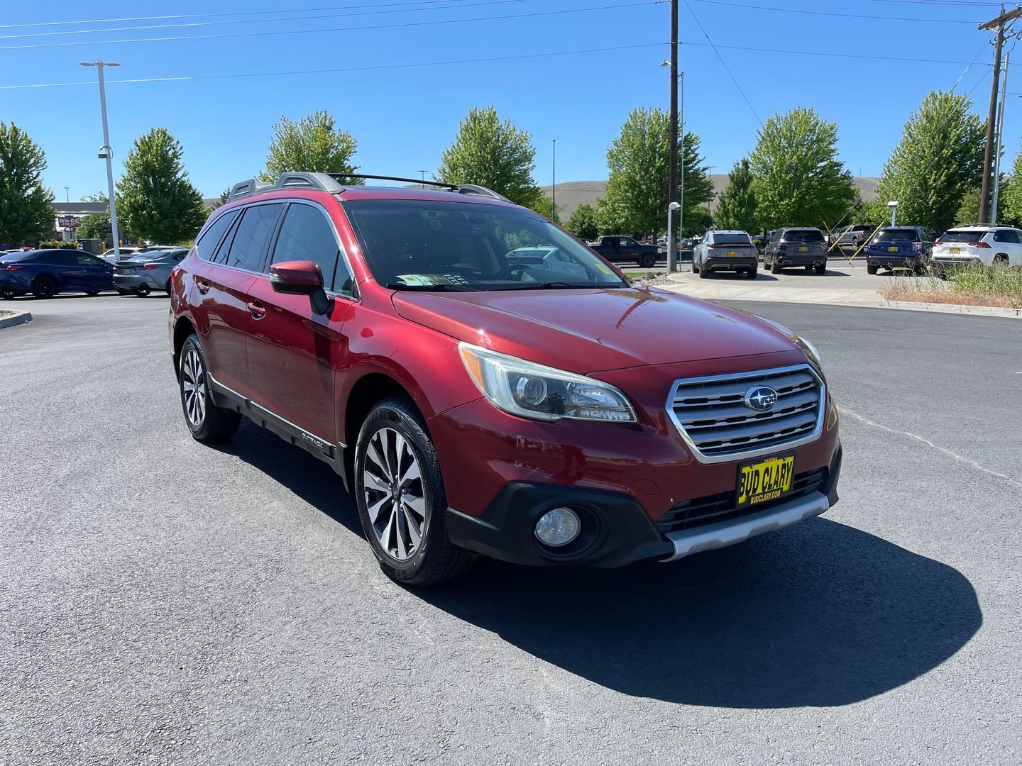 2015 Subaru Outback 2.5i Limited CVT PZEV's photo