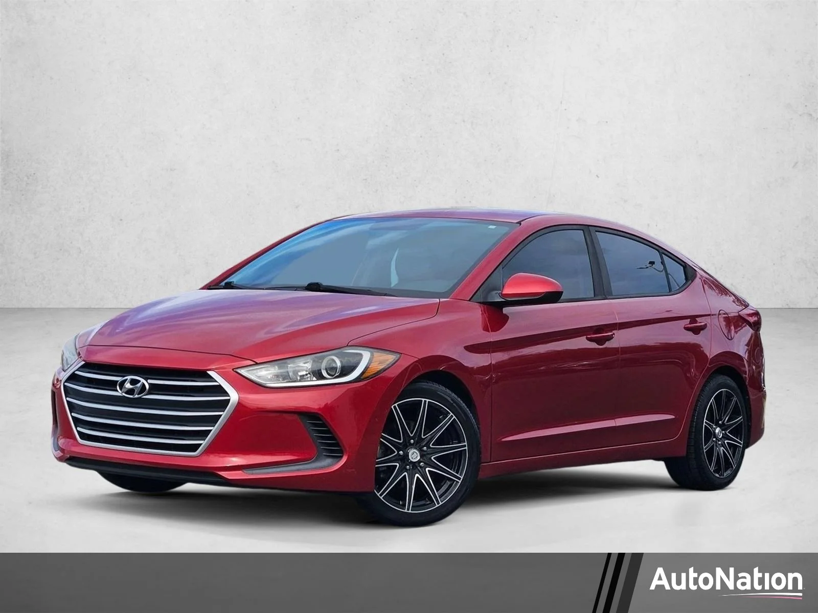 Used 2017 Scarlet Red Hyundai SE image 1