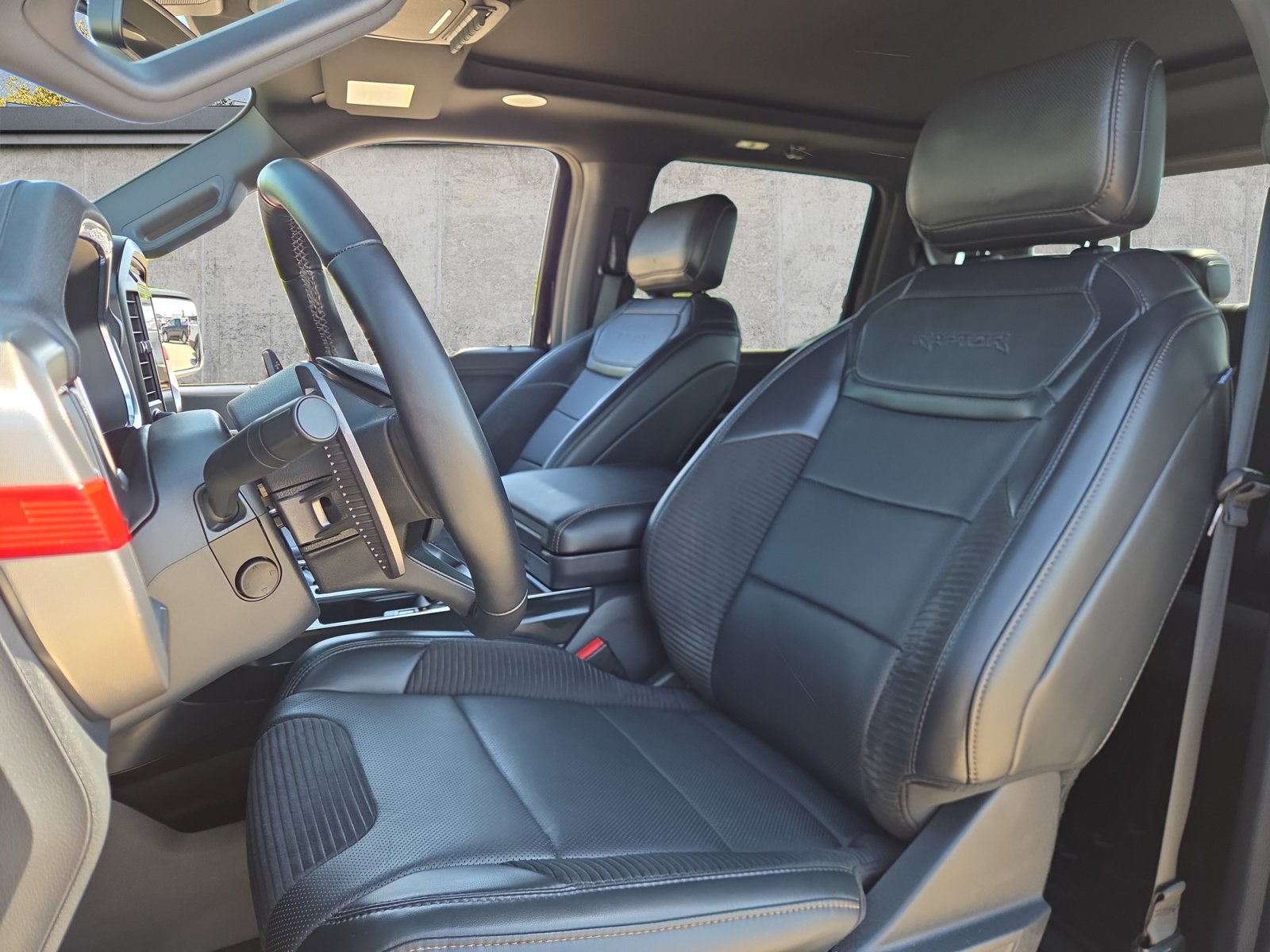 Used 2023 Blue Metallic Ford Raptor image 9