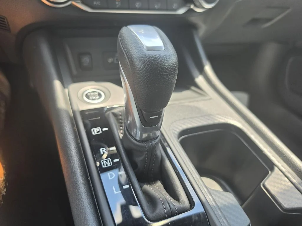 2025 Nissan Sentra S - Photo 25