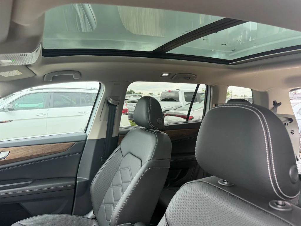 New 2026  Volkswagen 2.0T SE w/Technology image 24