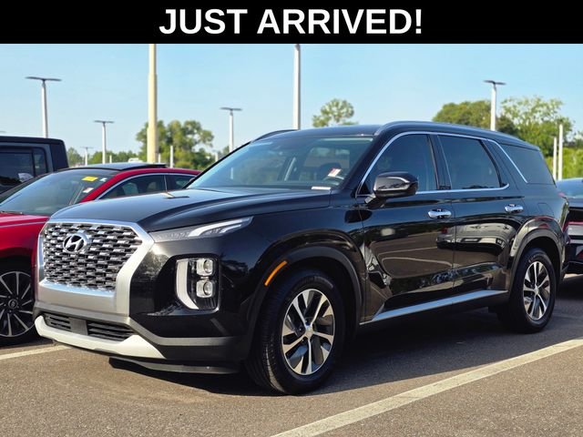 Used 2020 Black Hyundai SEL image 1