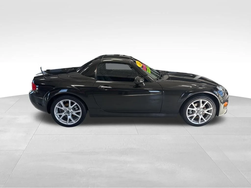 Used 2013  Mazda PRHT Grand Touring image 6
