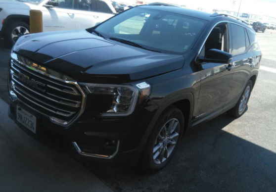 Used 2024 Black GMC SLT image 1