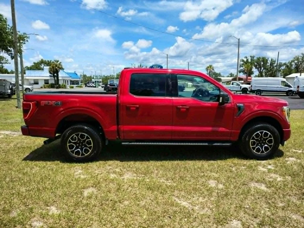 Used 2021 Red Ford XLT 4X4 CREW 5.0 image 6