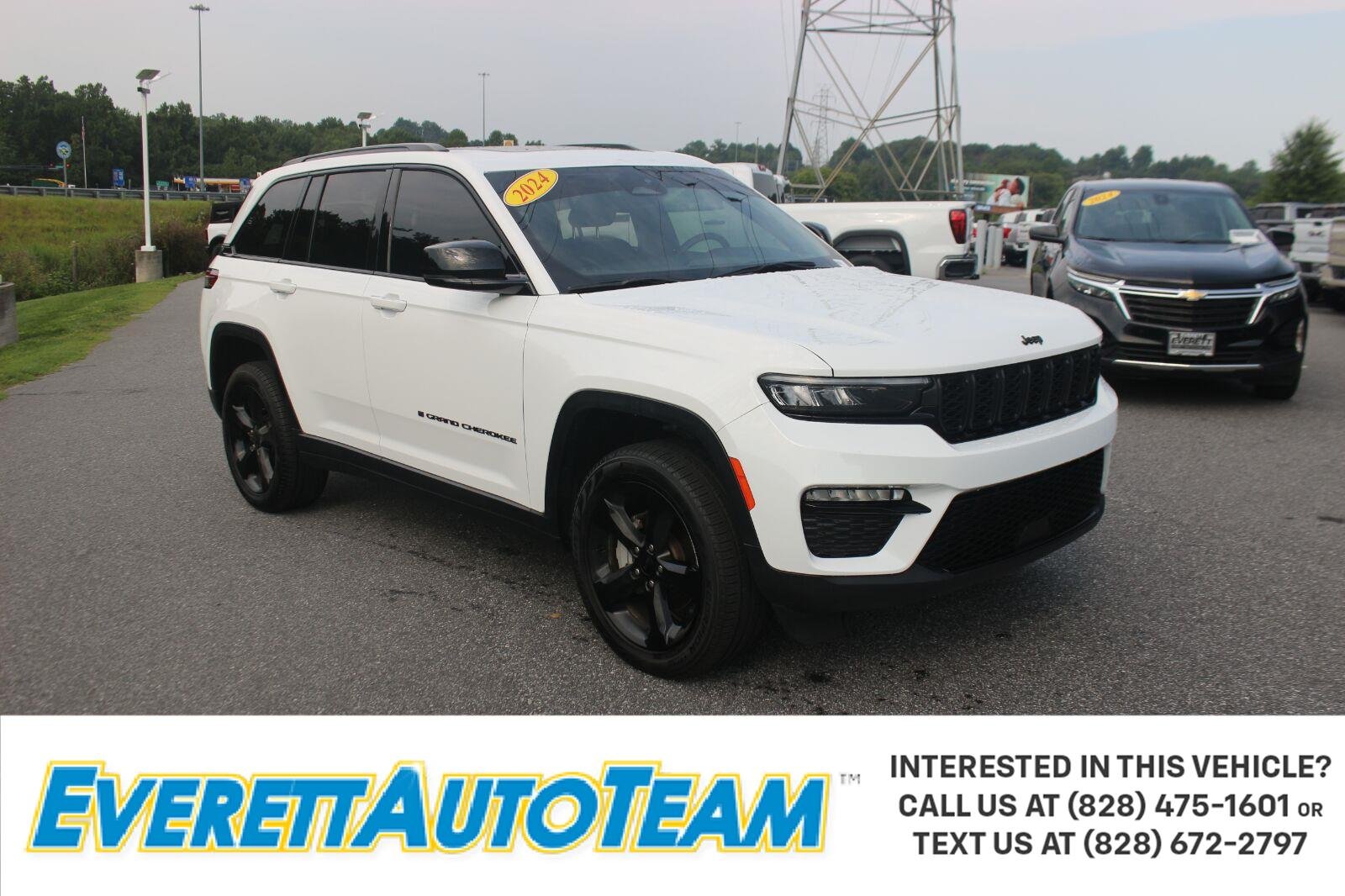 Used 2024 White Jeep Limited image 1