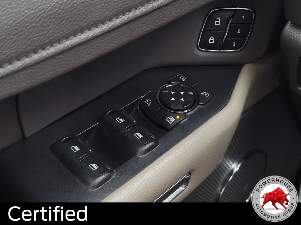 Used 2020 White Ford XLT image 28