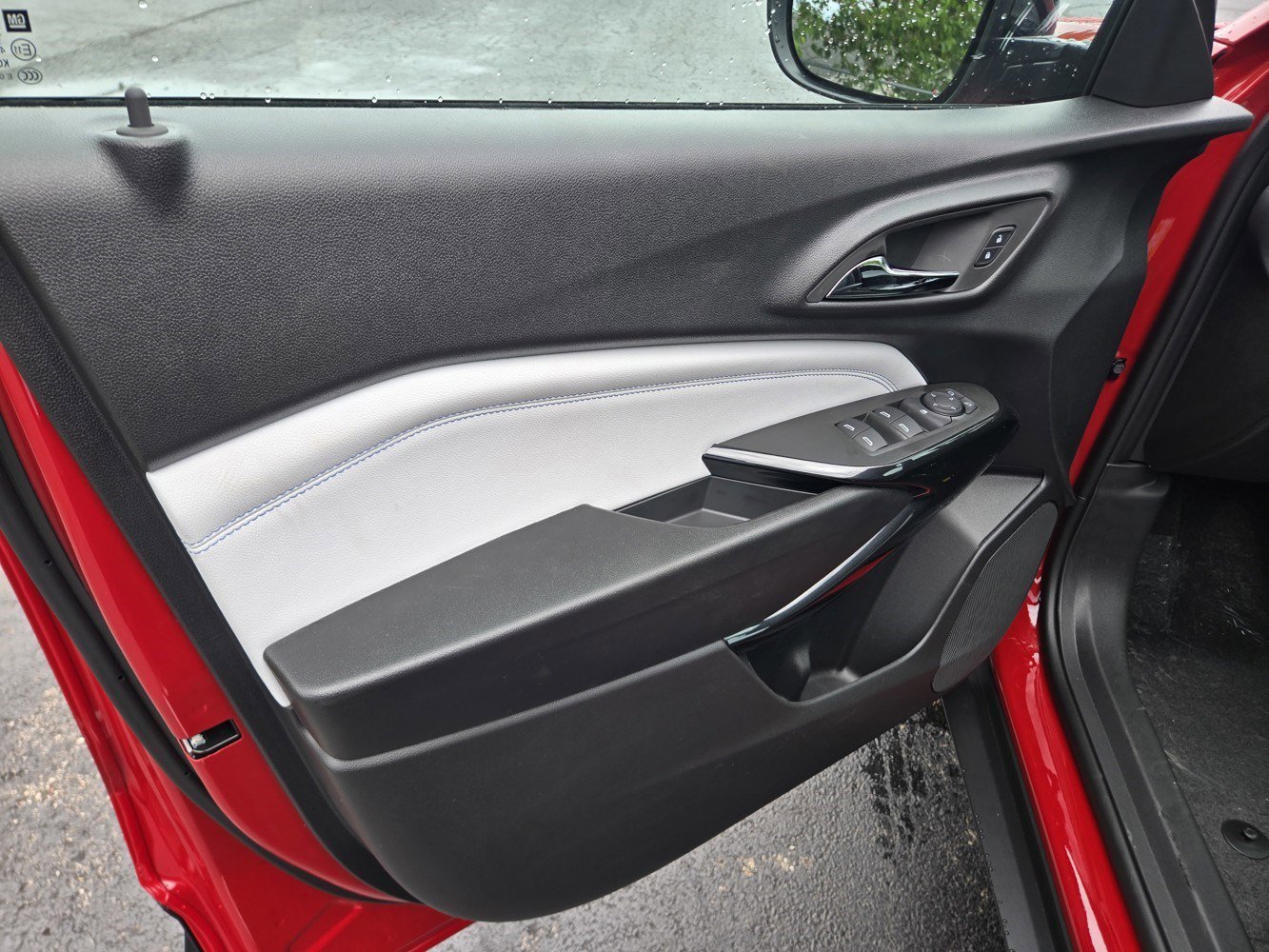 2026 Chevrolet Trax LT - Photo 20