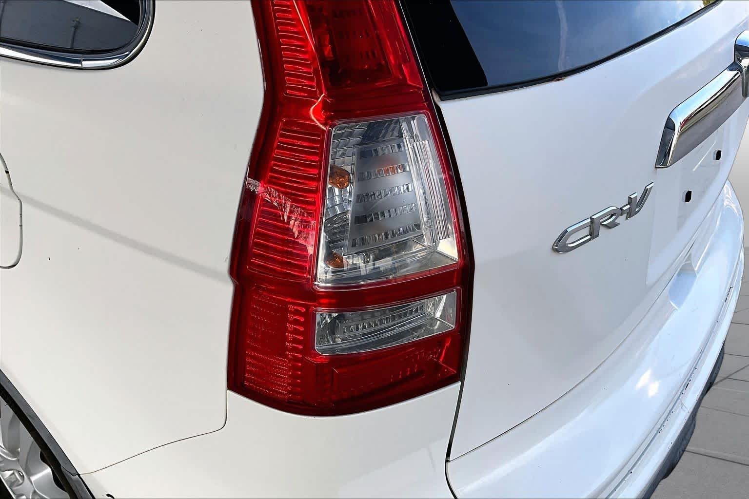 Used 2010 Taffeta White Honda EX-L image 27